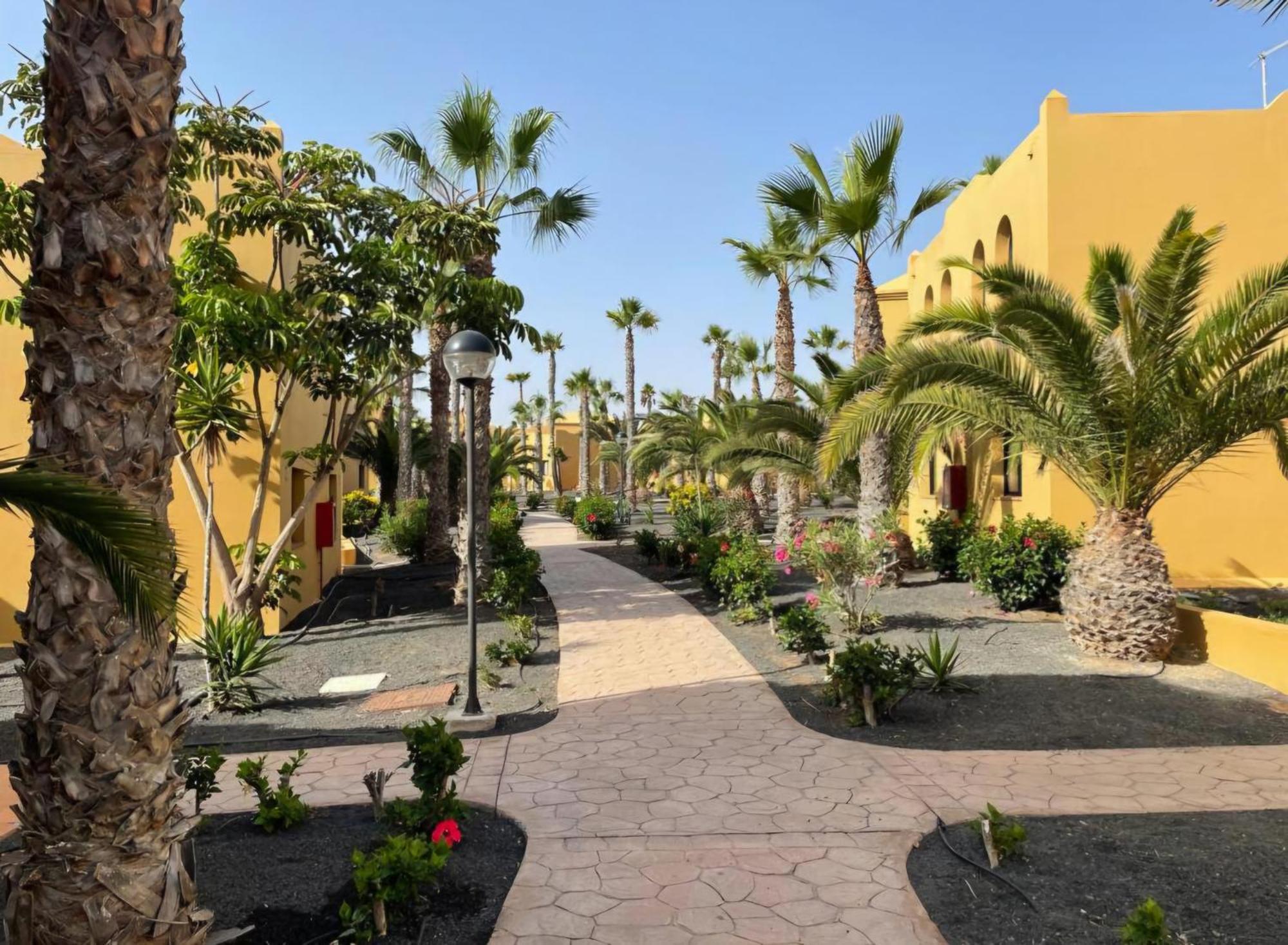 Casa Perseo - Oasis Papagayo Aparthotel Corralejo Exterior photo